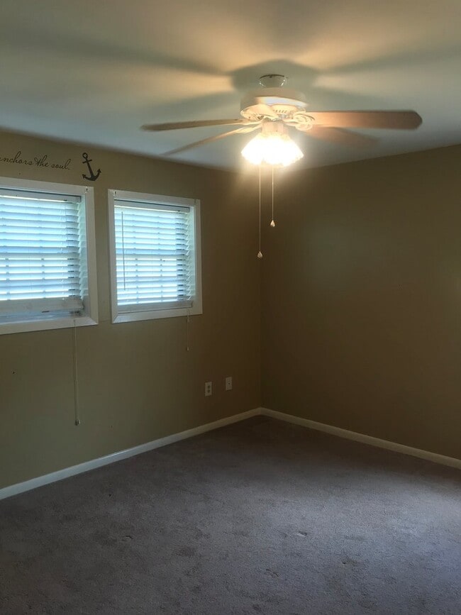 Photo - 3213 Hatcher Rd