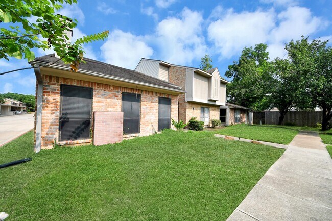 Photo - 7877 Kendalia Dr