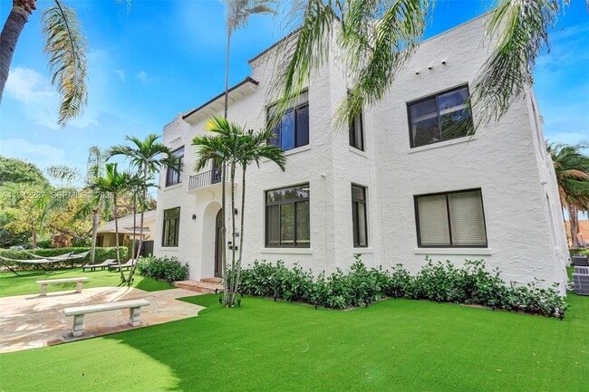 Photo - 1656 Polk St Unit 1