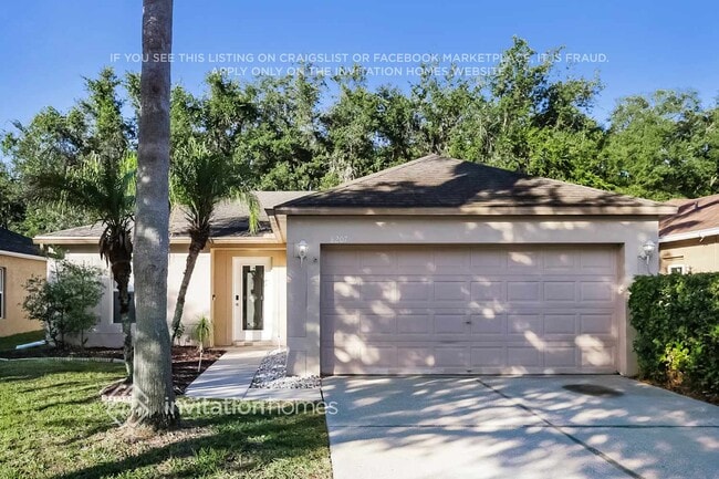 Building Photo - 8207 Stockton Way