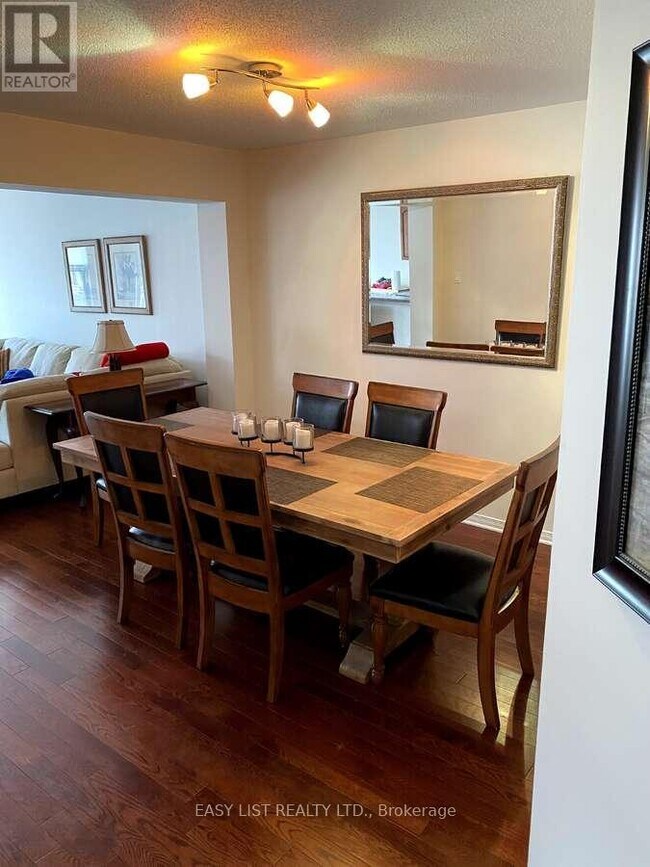 Photo - 171 Gatespark Private