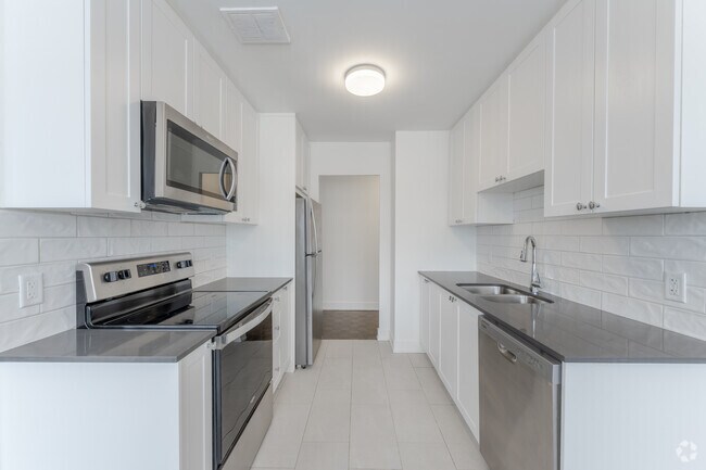2 chambres, 1 salle de bain - 79 m² - Cuisine - 877 Kennedy Road