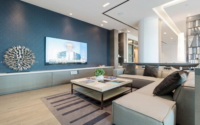 Photo - 17111 Biscayne Blvd Unit PH2