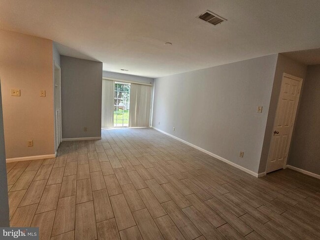 Photo - 12109 Greenway Ct Unit 101