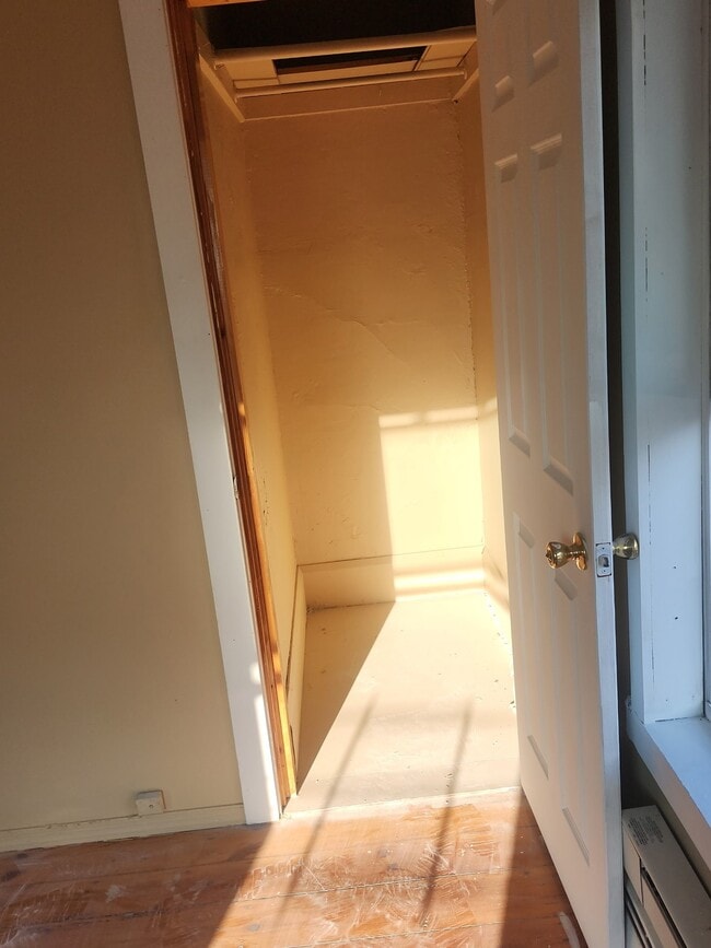 Photo - 150 Chandler St Unit 4R
