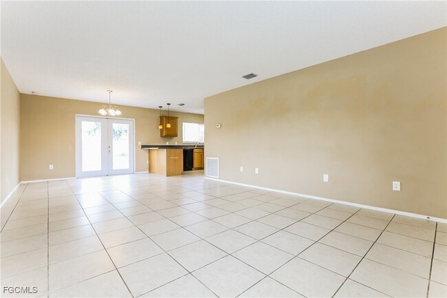 Photo - 1050 S Salford Blvd