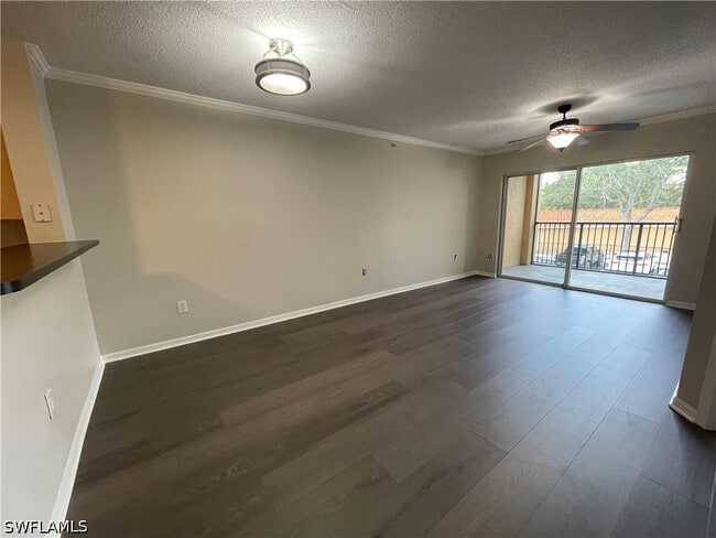 Building Photo - 8617 River Homes Lane Unit 3203