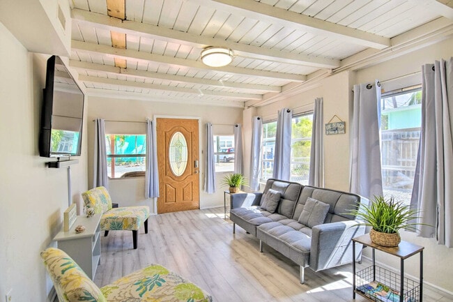 Photo - 134 1st Ct Unit ID1307470P