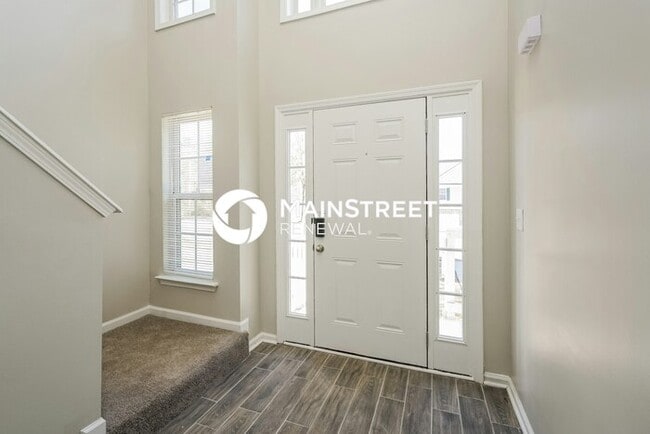 Photo - 4 Bedroom Pet-Friendly Home in Villa Rica, GA with Main Street Renewal