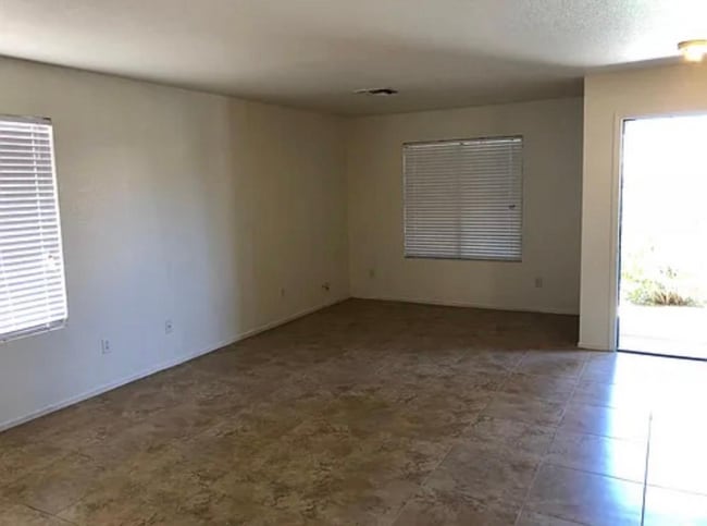 Photo - 1293 S Bridgegate Dr