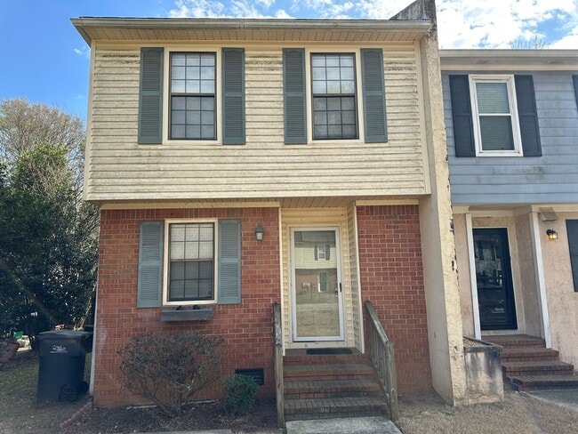 Building Photo - Bartram Place - Richmond