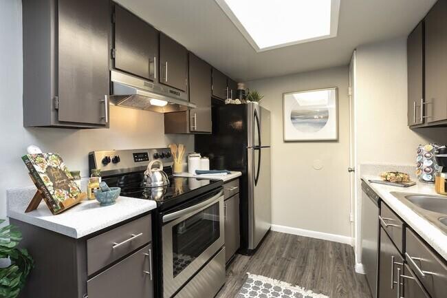 Building Photo - 1 bedroom in Dallas TX 758215 Unit # 53