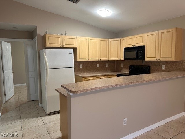 Photo - 438 Loretta Ave S