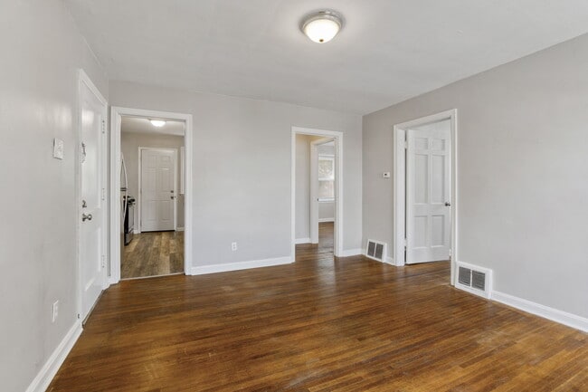 Photo - 1355 Ida Ave Unit D