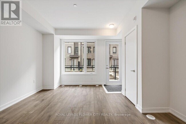 Photo - 3421 Ridgeway Dr