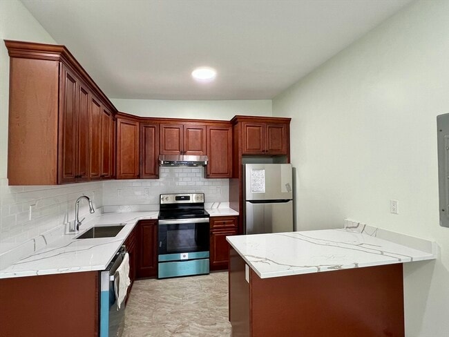 Photo - 343 Highland Ave Unit 1