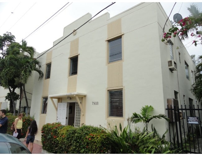 Photo - 7928 Harding Ave Unit 8
