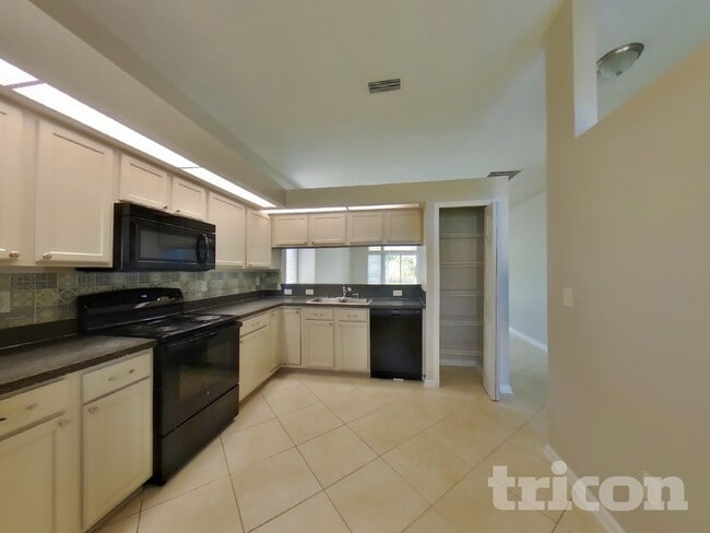 Photo - 12740 Black Angus Dr
