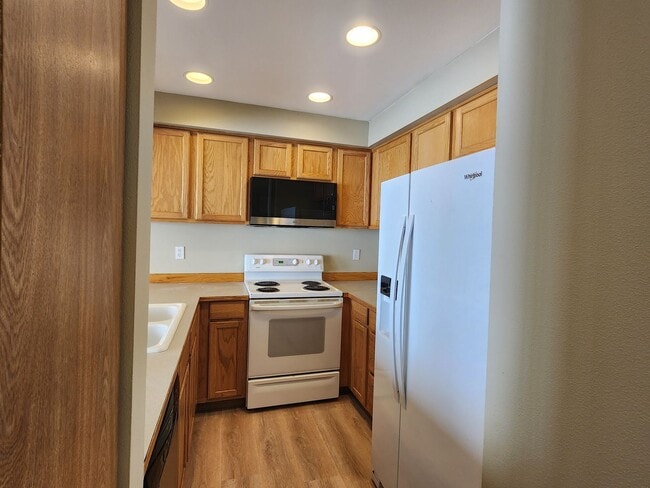 Photo - Beautiful 2 bed 2.5 bath Townhome Monroe $2545/mo