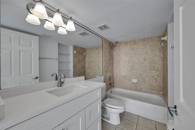 Photo - 1690 SW 27th Ave