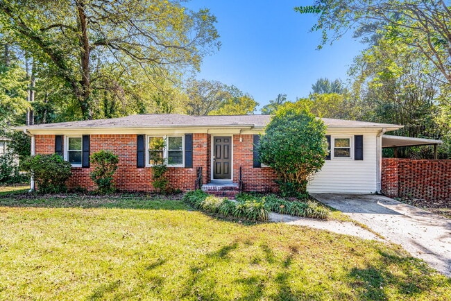 Building Photo - 1205 Lynn Acres Dr Rental