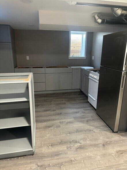 Photo - 309 W Hoover Ave Unit B