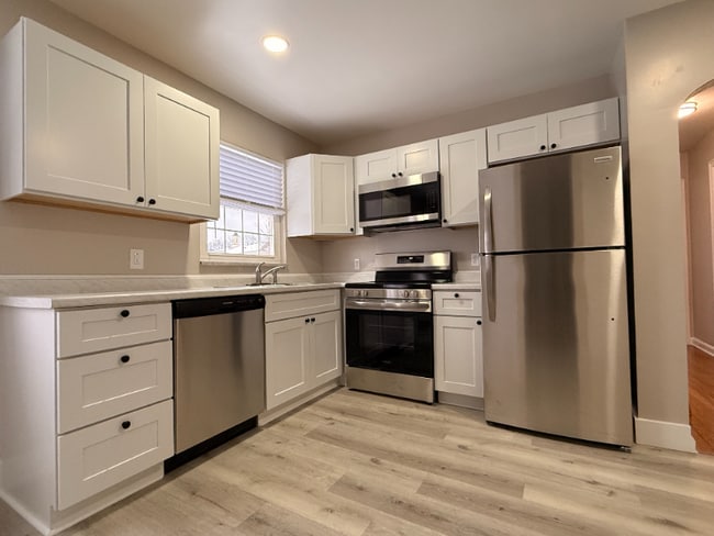 Photo - 714 Pershing St