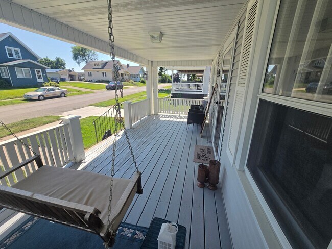 Photo - 217 2nd St
