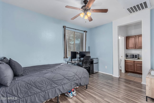 Photo - 6924 W Southgate Ave