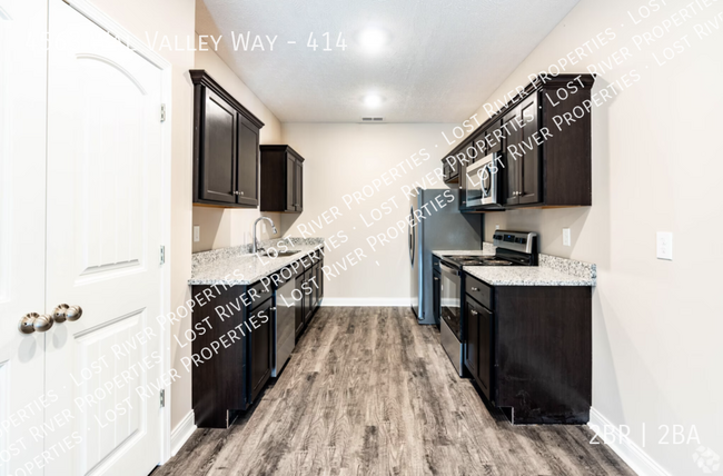 Building Photo - SCHEDULE A TOUR WITH AN AGENT Unit 414 Rental