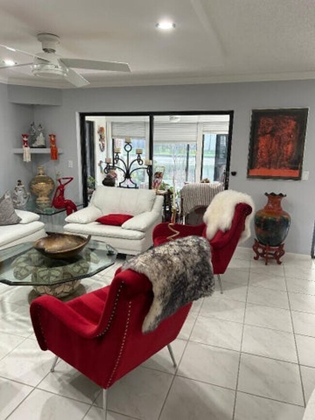 Photo - 10271 N Circle Lake Dr
