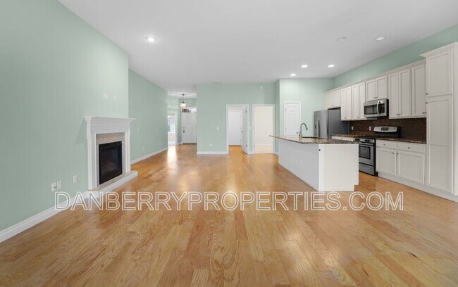 Photo - 14866 Lake Winds Dr