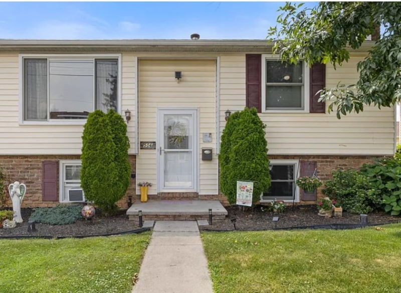 Photo - 5 5th St Townhome