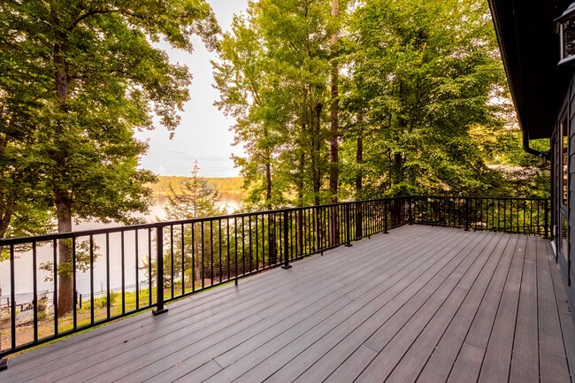 Photo - 745 Sagamore Dr