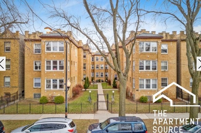 Photo - 5057 N Damen Ave Unit 1W