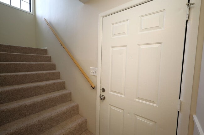 Photo - 2820 Kirkwood Cir