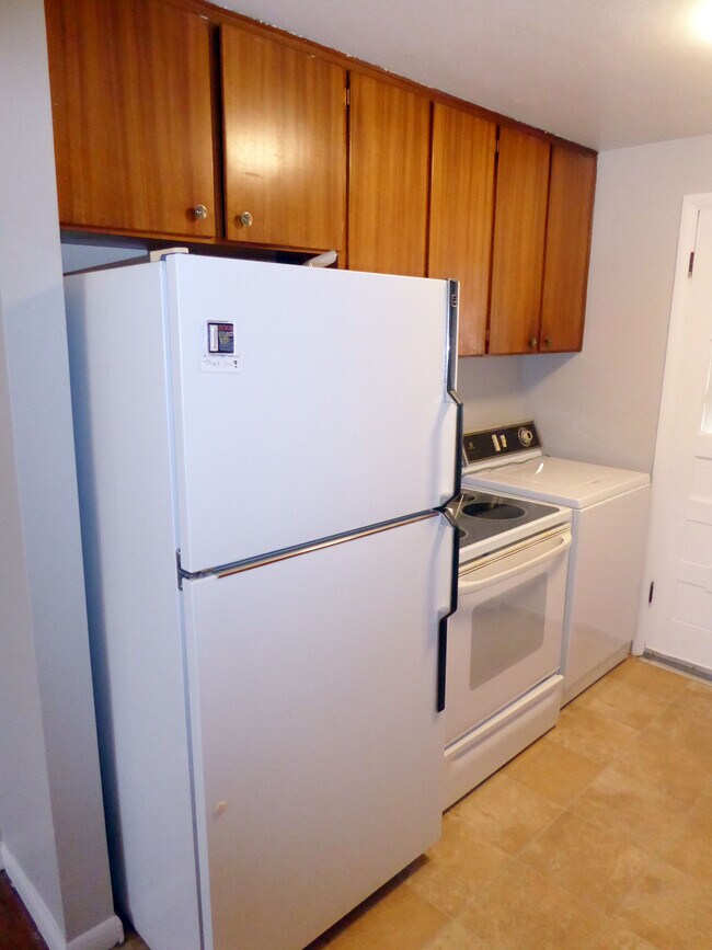 Photo - 1200 Castlerock Dr