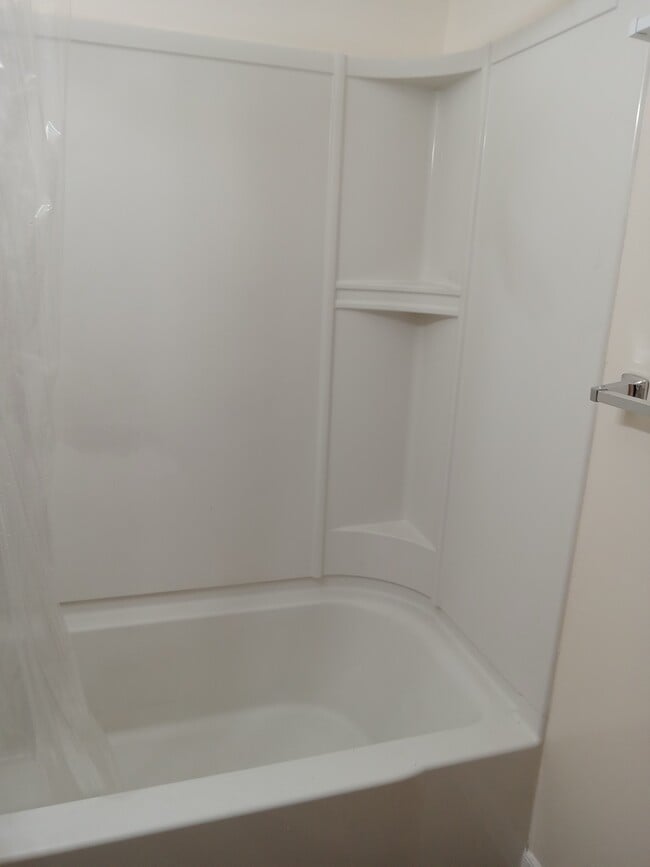 Photo - 202 Hosmer St
