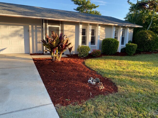Photo - 3 bedroom 2 bathroom direct access water f...