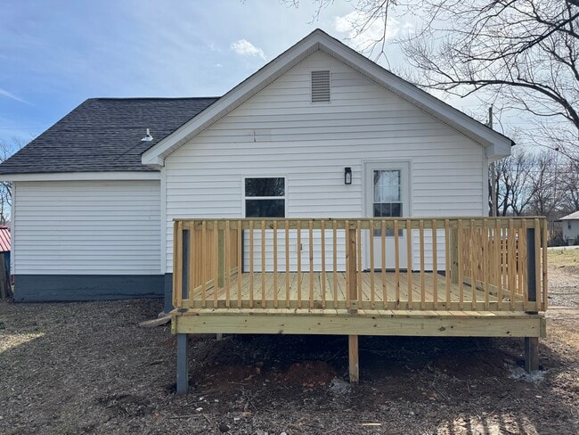 Photo - 138 Cherry Ln