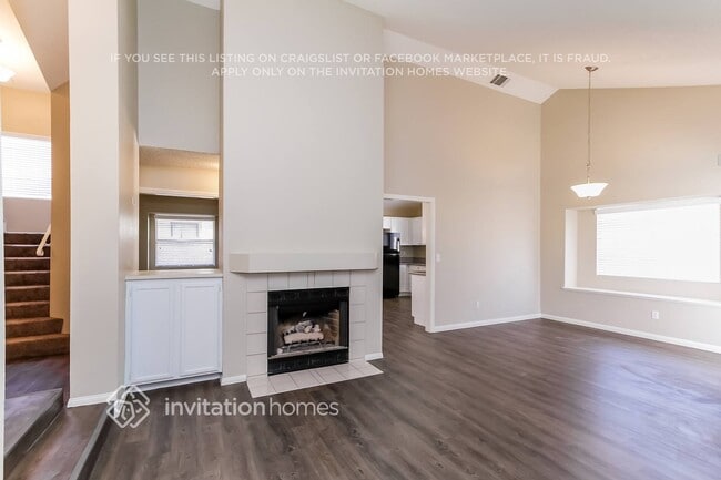 Photo - 383 Cavos Way