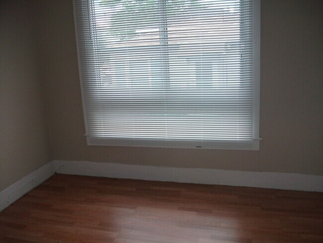 Photo - 125 Duane St Unit DUA125-3