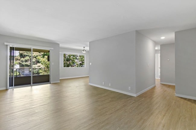 Maplewood Apartments