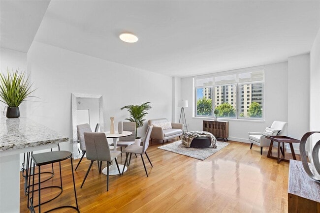 Photo - 8100 River Rd Unit 510