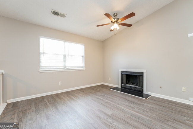 Photo - 5591 Spg Hl Bnd