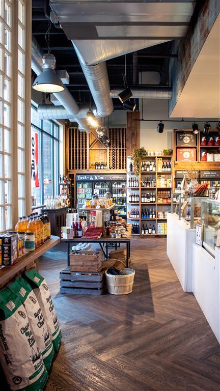 Photo - Holmes Beverly