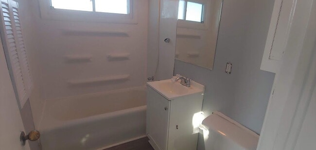 Photo - 4738 N 20th St