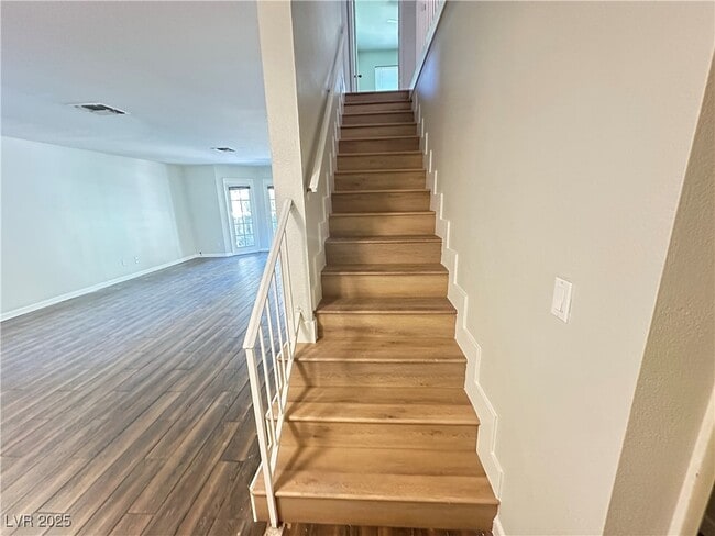 Photo - 3947 Delos Dr