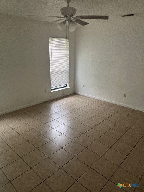 Photo - 606 Atkinson Ave