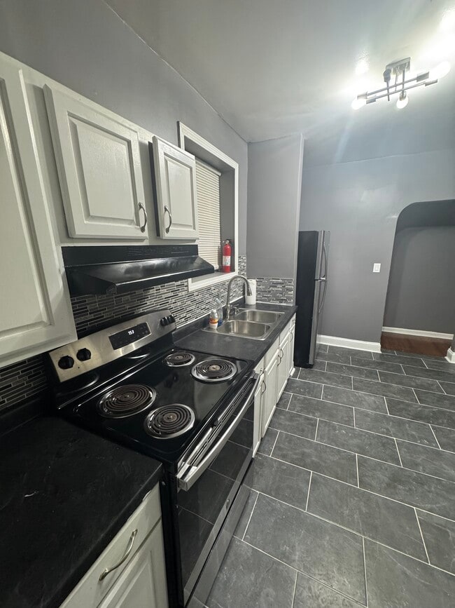 Photo - 8040 S Evans Ave Unit 1st floor